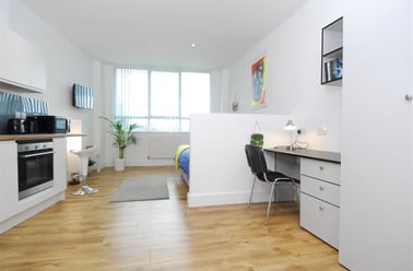 2A Old Town Street, City Centre, Plymouth - Image 2